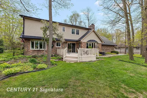 Exterior - 3575 E Marcus, Saginaw, MI 48603 photo 10 of 14
