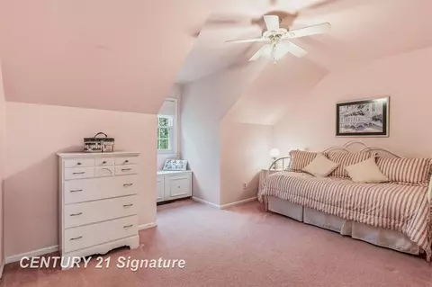 Bedroom - 3575 E Marcus, Saginaw, MI 48603 photo 8 of 9