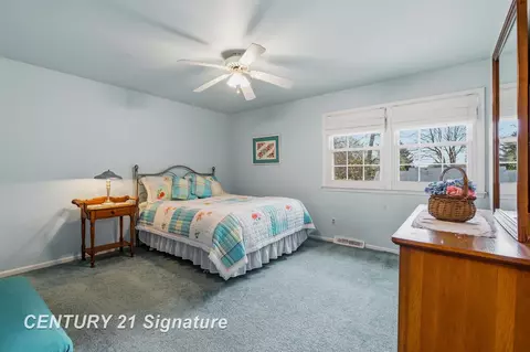 Bedroom - 3575 E Marcus, Saginaw, MI 48603 photo 7 of 9