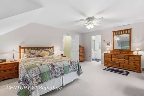 Bedroom - 3575 E Marcus, Saginaw, MI 48603 photo 2 of 9