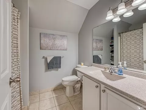 Bath - 453 Corinth, Dundee, MI 48131 photo 4 of 4