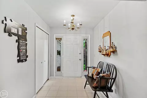 Entry Way - 19319 Weathervane, Macomb, MI 48044 photo 1 of 3