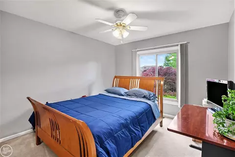 Bedroom - 19319 Weathervane, Macomb, MI 48044 photo 3 of 8