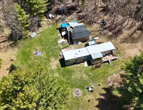 1906 E First, Little Lake, MI 49833 photo 2