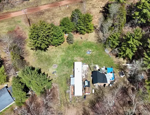1906 E First, Little Lake, MI 49833