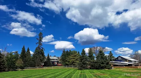 28232 Post, Mass City, MI 49948