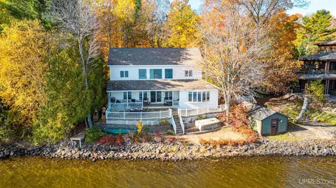44418 Old 41, Chassell, MI 49916