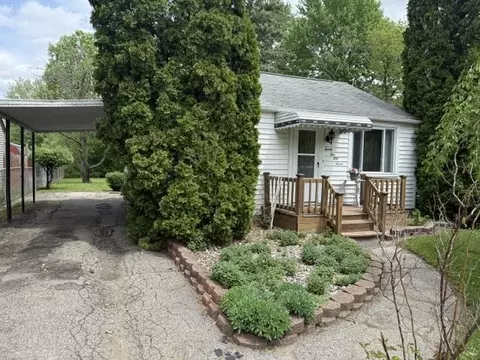 2557 Montana, Saginaw, MI 48601