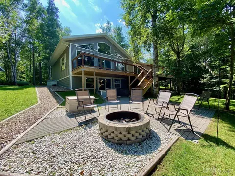 205 Bussone, Negaunee, MI 49866