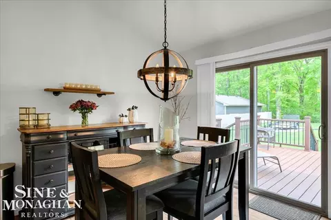 Dining - 9445 Folkert, Clay, MI 48001 photo 2 of 2