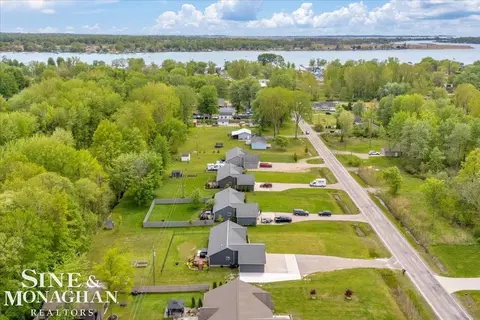 View/Area - 9445 Folkert, Clay, MI 48001 photo 4 of 5