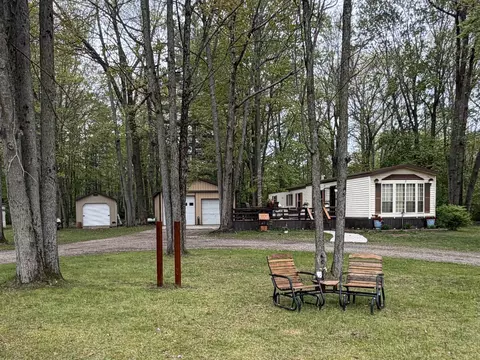 2245 Edgewood, Farwell, MI 48622