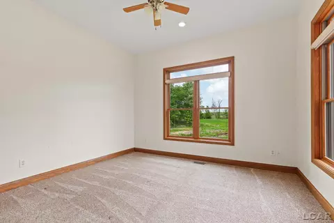 Bedroom - 5397 Elm, Hudson, MI 49247 photo 9 of 12