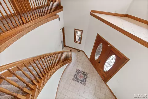 Entry Way - 5397 Elm, Hudson, MI 49247 photo 2 of 6