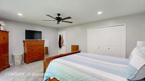 Other - 553 Oakbrook, Flushing, MI 48433 photo 5 of 16