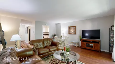 Other - 553 Oakbrook, Flushing, MI 48433 photo 3 of 16