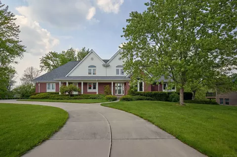 4897 18 12 Mile, Sterling Heights, MI 48314