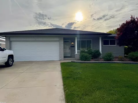 34391 Brookshire, Sterling Heights, MI 48312