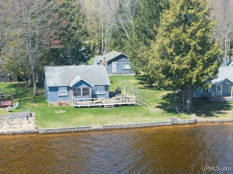 6610 Autrain Forest Lk, Au Train, MI 49806