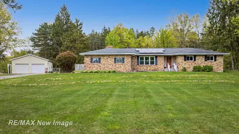 8013 S Merrill, Saint Charles, MI 48655