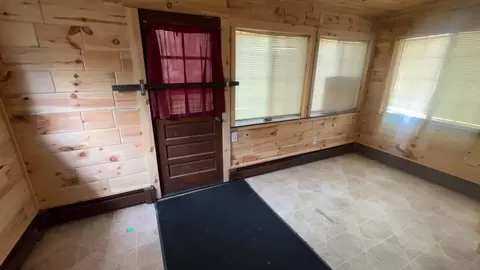 Entry Way - 1325 James, Harrison, MI 48625 photo 2 of 3