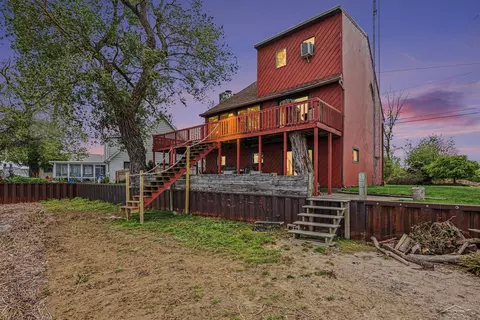 362 N Linwood Bch, Linwood, MI 48634