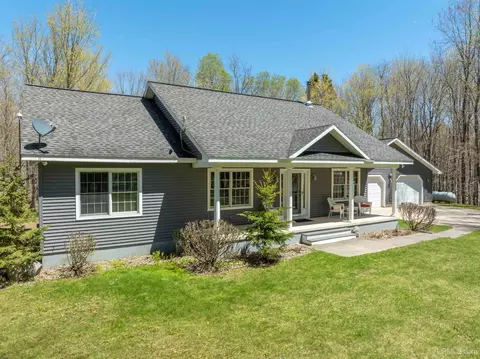Exterior - n7776 Carmody Road, Munising, MI 49862 photo 7 of 14