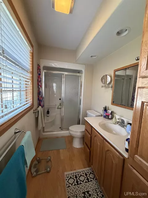 Bath - n7776 Carmody Road, Munising, MI 49862 photo 2 of 3