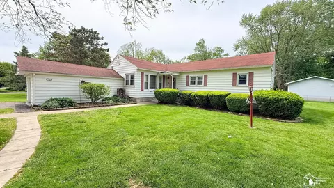 7947 Lake Breeze, Monroe, MI 48161