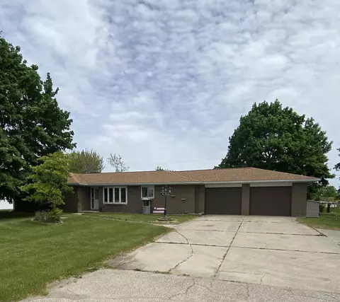 1032 N Hemlock, Hemlock, MI 48626