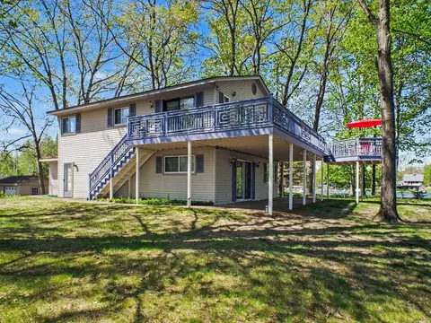 Exterior - 4600 Queens, Gladwin, MI 48624 photo 6 of 8