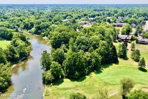 View/Area - 7432 River, Flushing, MI 48433 photo 4 of 7