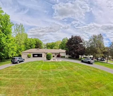 Exterior - 7432 River, Flushing, MI 48433 photo 15 of 16