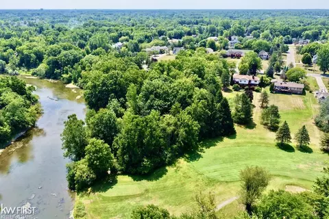 View/Area - 7432 River, Flushing, MI 48433 photo 5 of 7