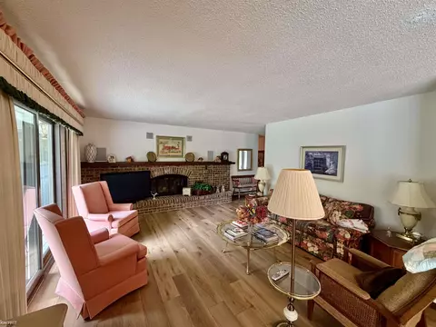Living - 7432 River, Flushing, MI 48433 photo 1 of 7