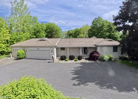 7432 River, Flushing, MI 48433