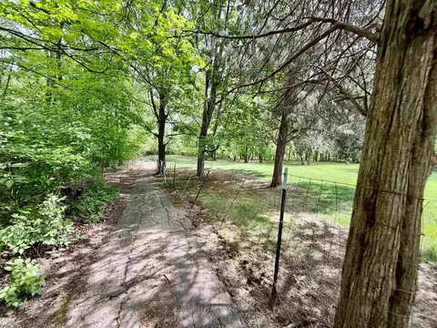 Exterior - 7432 River, Flushing, MI 48433 photo 9 of 16