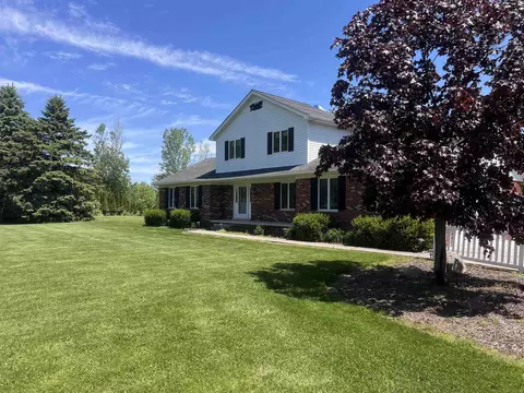 3747 Westrick, East China, MI 48054