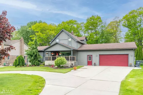 37907 Hazel, Harrison Township, MI 48045