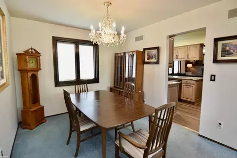 Dining - 2620 Kipling, Sterling Heights, MI 48310 photo 1 of 1