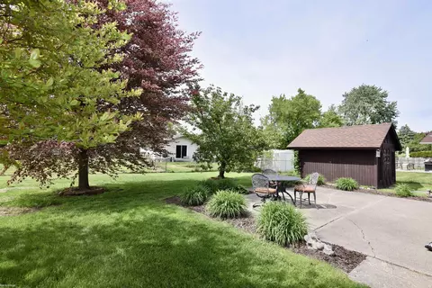Exterior - 2620 Kipling, Sterling Heights, MI 48310 photo 2 of 5
