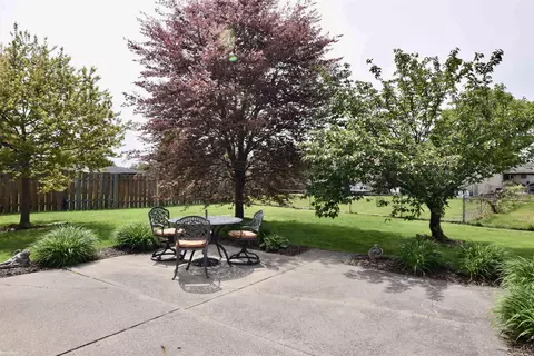 Exterior - 2620 Kipling, Sterling Heights, MI 48310 photo 3 of 5