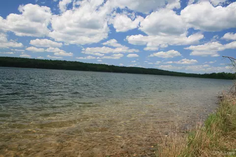 tbd Smoky Lk, Stambaugh, MI 49935