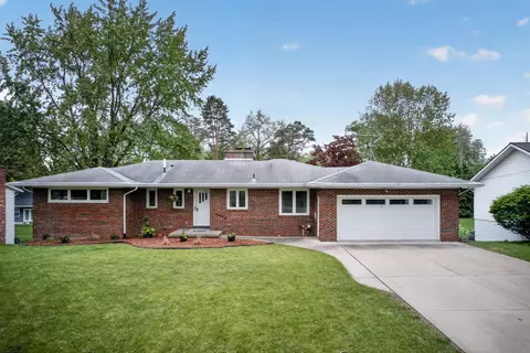 6 Burrell, Midland, MI 48640