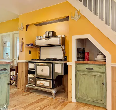 Kitchen - 8872 Bryce, Kenockee, MI 48006 photo 3 of 5