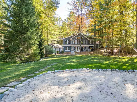 Exterior - 4460 Queens, Gladwin, MI 48624 photo 5 of 23