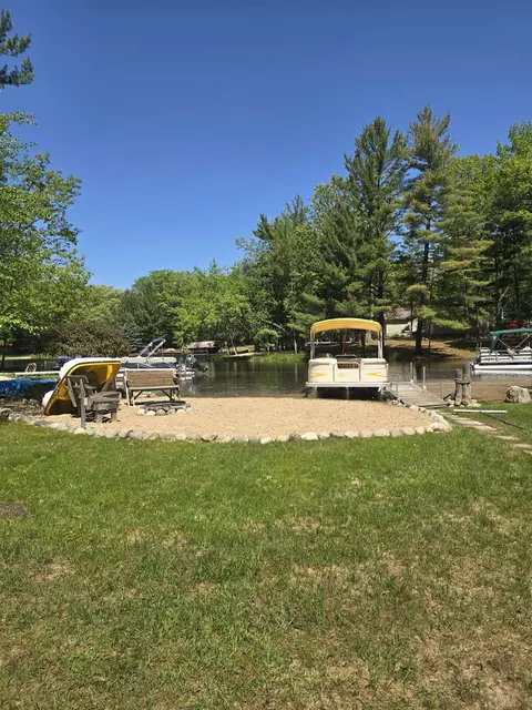 Exterior - 4460 Queens, Gladwin, MI 48624 photo 7 of 23