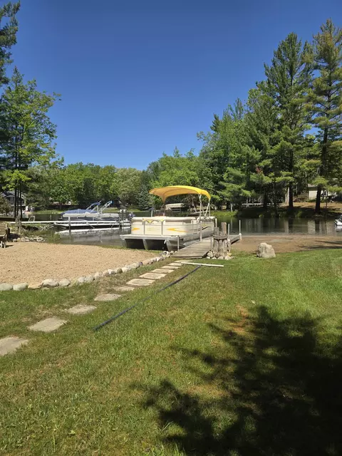 Exterior - 4460 Queens, Gladwin, MI 48624 photo 9 of 23