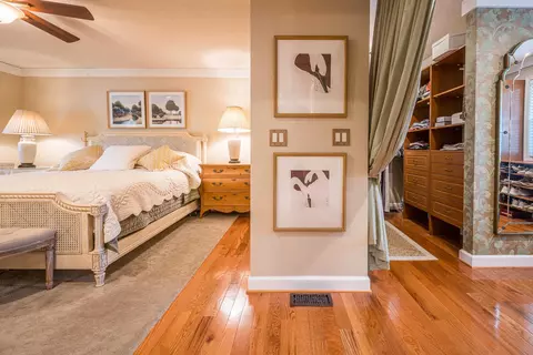 Bedroom - 4460 Queens, Gladwin, MI 48624 photo 5 of 10