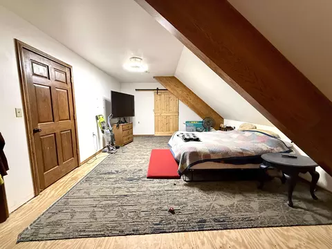 Bedroom - 3870 N M 30, Gladwin, MI 48624 photo 3 of 4